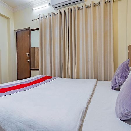 Oyo 821 Hotel Gauri Катманду Экстерьер фото