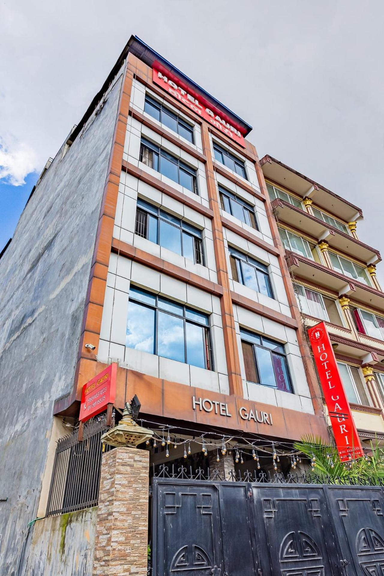 Oyo 821 Hotel Gauri Катманду Экстерьер фото